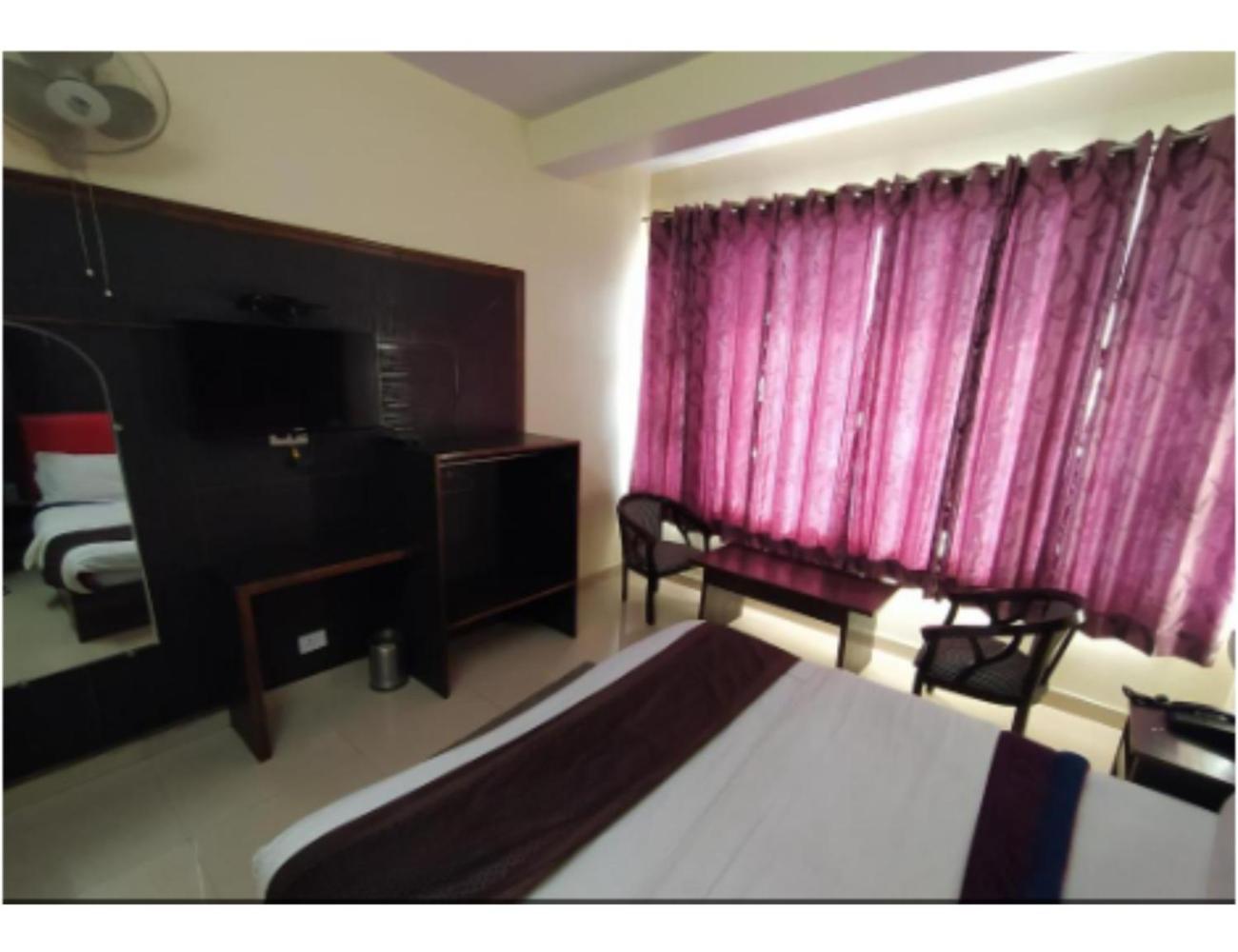 Hotel Super Mall Residency, Masuri Exterior foto